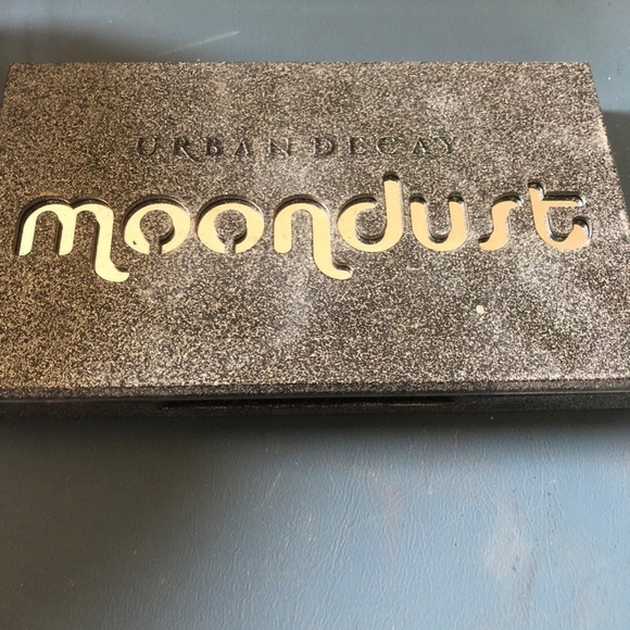 Moondust eyeshadow